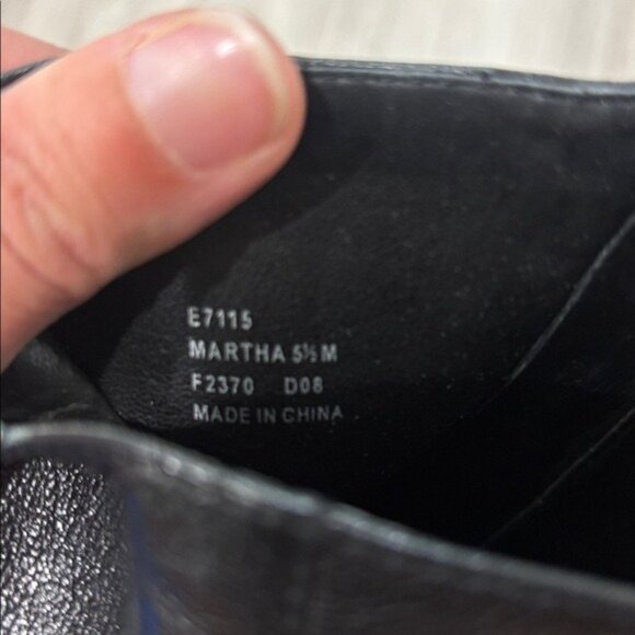 Calvin Klein Martha  Black Leather Knee-High Boots with Chain Detail size 5.5 - Picture 5 of 7